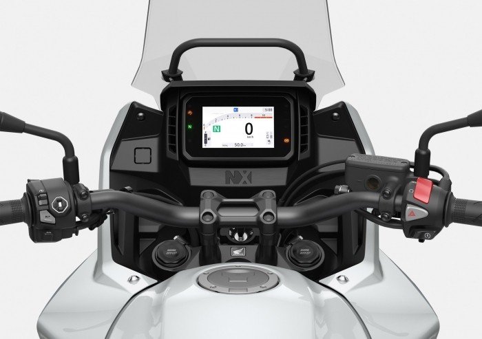 honda-nx500-8
