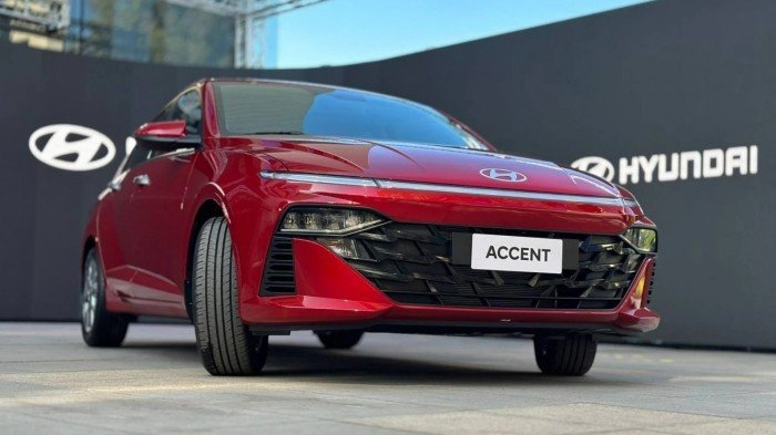 13-1770974779-hyundai-accent-uu-dai-khung-giam-gia-lan-banh-giua-thang-22026-ha-guc-honda-city-va-toyota-vios.jpg