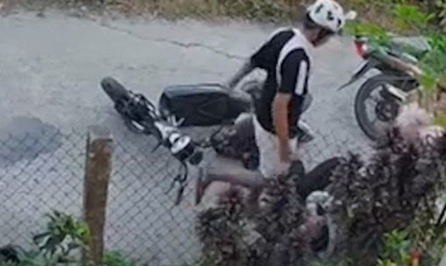 danh-nam-sinh-lop-9-2