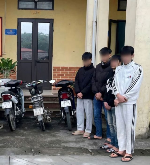 nhom-thanh-nien-danh-nguoi-phu-tho