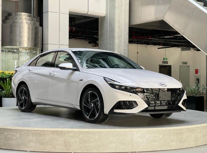 Giá lăn bánh Hyundai Elantra giảm ‘không phanh’ giữa tháng 2/2026, ‘chơi tới bến’ Kia K3 và Mazda3 ảnh 2