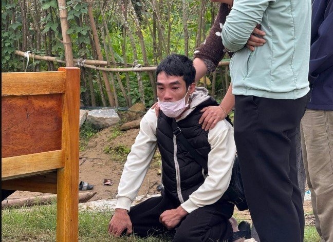 lat-thuyen-4-nguoi-tu-vong-3