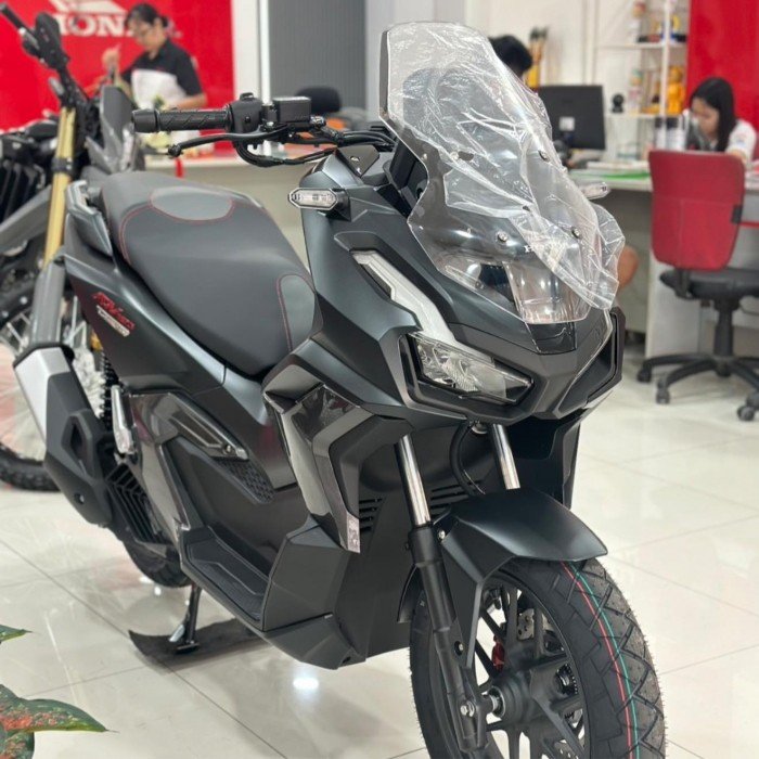 honda-adv-160-4