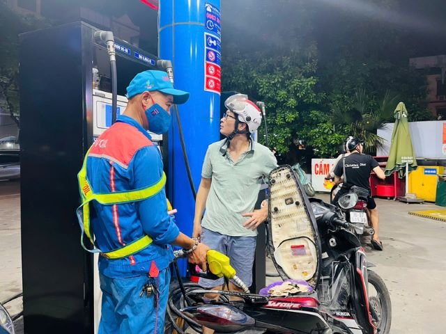 gia-xang-dau-hom-nay-27-12