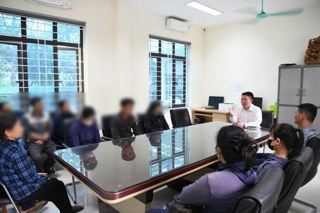 chem-dut-tay-nguoi-di-duong-4