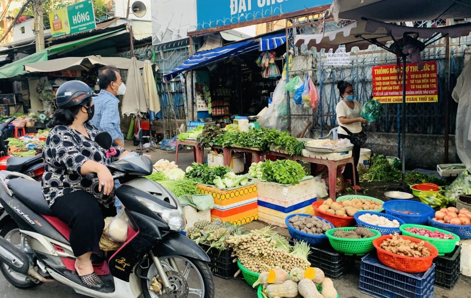 Những mặt hàng thực phẩm đua nhau tăng giá ở TP Hồ Chí Minh | baotintuc.vn