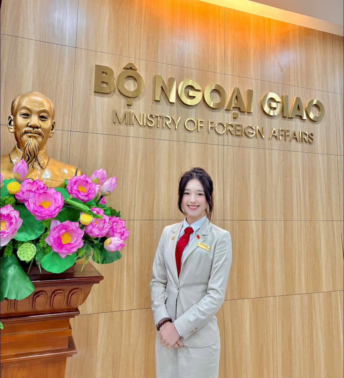 Bố lái xe tải, cô gái 22 tuổi ở Bắc Ninh trúng tuyển Thạc sĩ ở Harvard: 