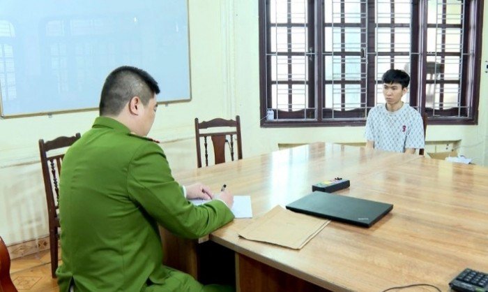 dung-sung-cuop-8-ty-o-ecopark-2