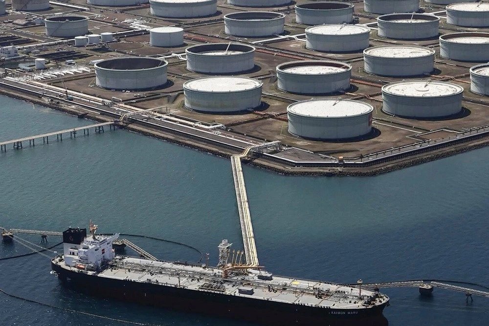 16-1773649452-tai-sao-dot-xa-kho-du-tru-dau-ky-luc-van-khong-the-ha-nhiet-con-sot-nang-luong