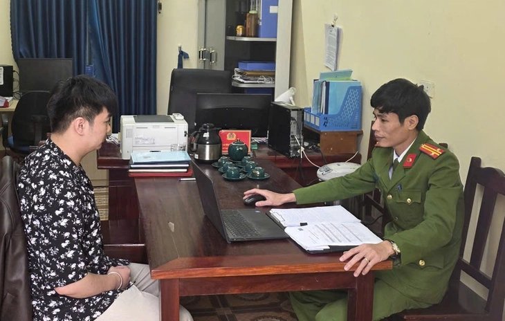 17-1773718106-canh-giac-thu-doan-mao-danh-nhan-vien-du-lich-lua-dao-hang-loat-tang-ni-phat-tu