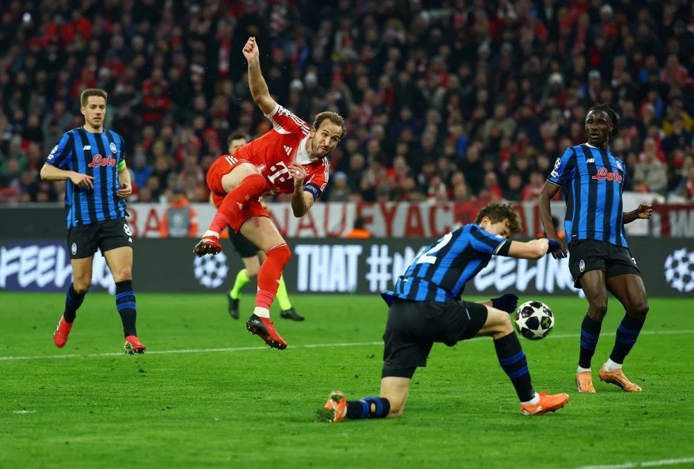 19-1773888138-bong-da-italy-hut-hoi-tai-champions-league-khoang-cach-voi-chau-au-ngay-cang-ro