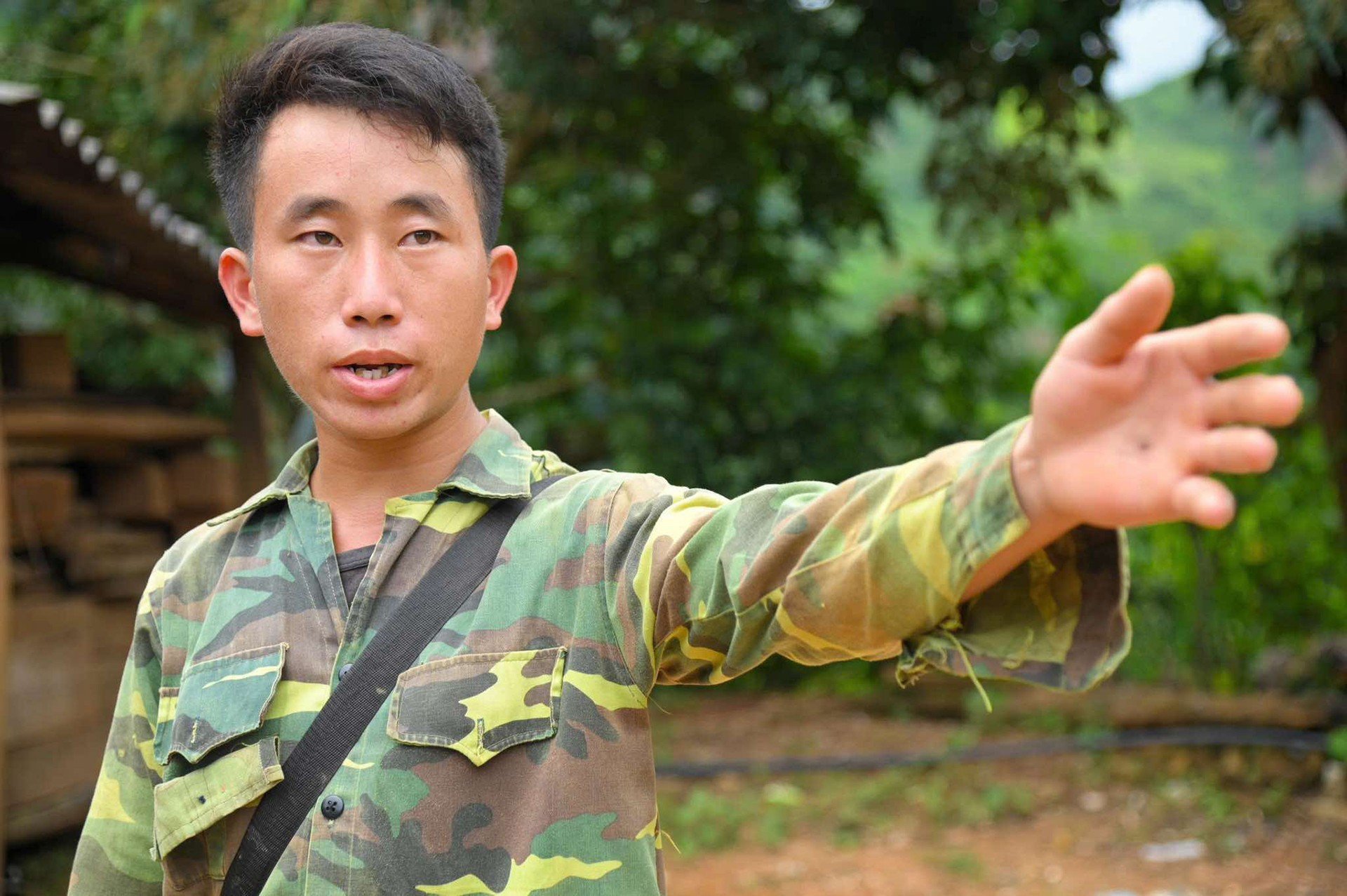 21-1774047899-truong-ban-cuu-gan-100-nguoi-trong-lu-quet-va-noi-day-dut-chua-nguoi