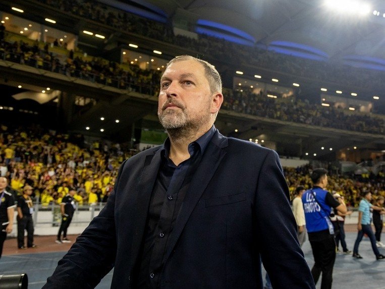 21-1774060130-hlv-malaysia-thua-nhan-thuc-te-dau-don-sau-phan-quyet-cua-afc