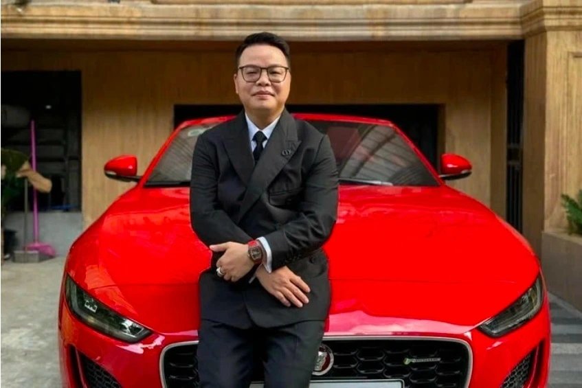 22-1774150868-lat-tay-co-may-lua-dao-nghin-ty-cua-mr-pips-chan-dung-duong-day-toi-pham-xuyen-quoc-gia-tinh-vi