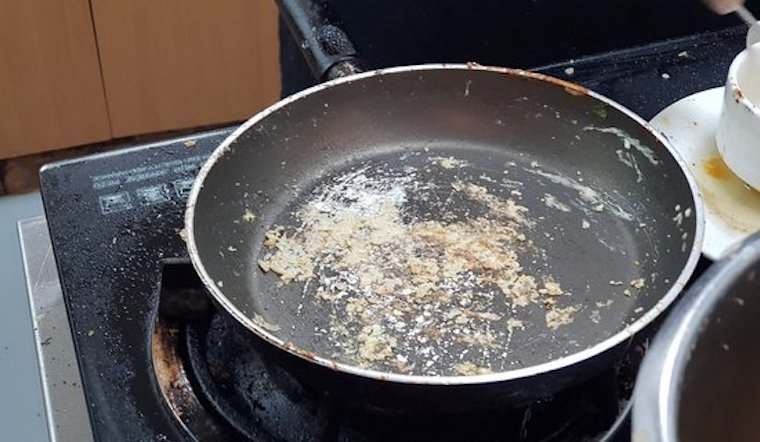 22-1774169340-3-loai-noi-chao-can-loai-bo-ngay-khoi-nha-bep-neu-khong-muon-nhiem-doc