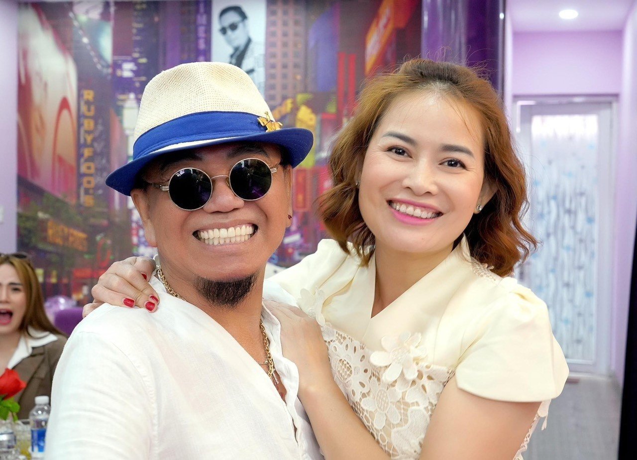 23-1774237923-nam-nghe-si-tai-hop-vo-cu-va-nhung-goc-khuat-hon-nhan-cua-hai-danh-hai-viet