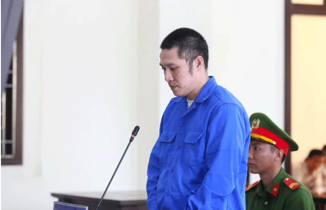 Ga-dan-ong-dam-vo-nhieu-nhat-2