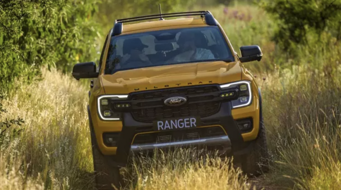 25-1774401615-ford-ranger-wildtrak-x-ra-mat-dong-nam-a-vua-ban-tai-dich-thuc-voi-dong-co-v6-manh-250-ma-luc