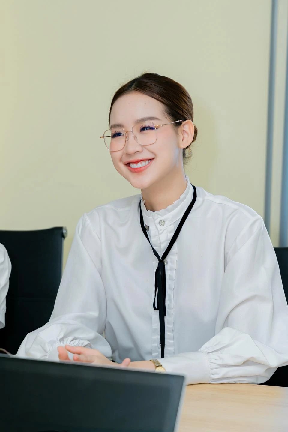 25-1774449330-lan-dau-tien-viet-nam-dang-cai-miss-world-hoa-hau-bao-ngoc-nam-giu-loi-the-kep-khi-chinh-chien-ngay-tren-san-nha