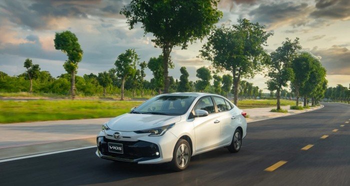 Giá lăn bánh Toyota Vios cuối tháng 3/2026 lao dốc ‘mất phanh’, át vía Honda City và Hyundai Accent ảnh 2