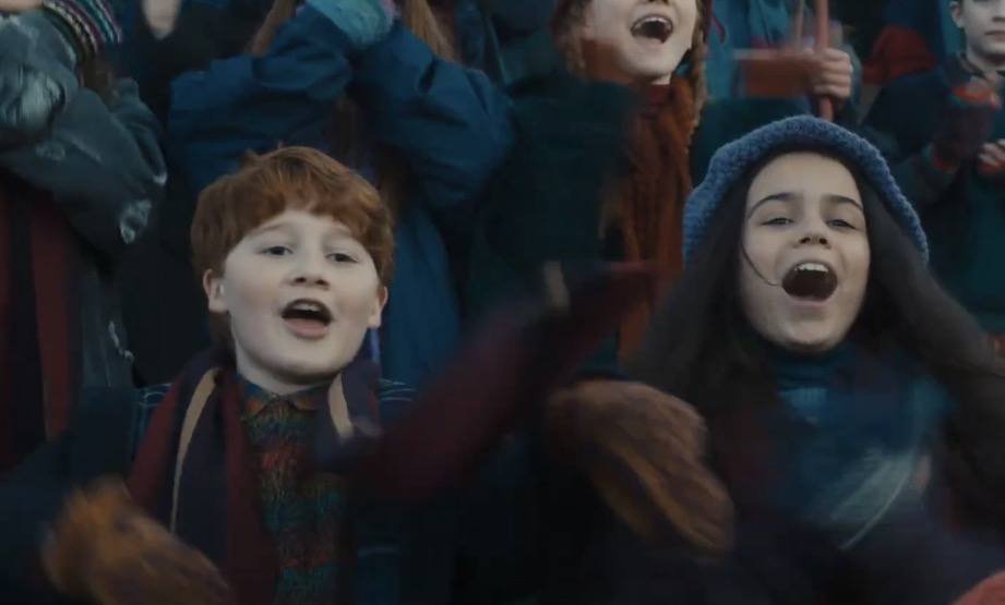 26-1774498637-harry-potter-ban-truyen-hinh-hermione-xinh-lan-luot-ban-goc-thay-snape-gay-tranh-cai-du-doi