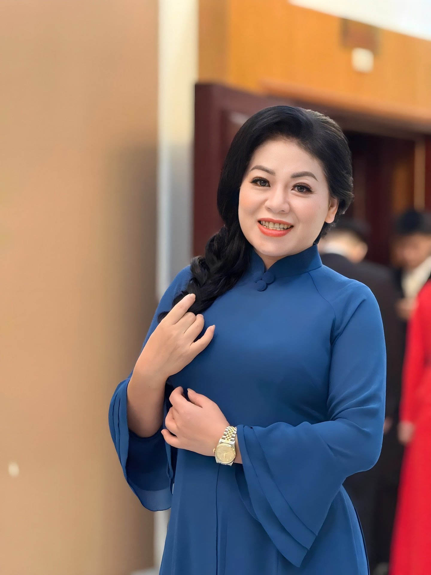 27-1774577335-ca-si-anh-tho-vap-phai-tranh-luan-vi-loi-hat-lech-pha-khi-lam-moi-nhac-tre