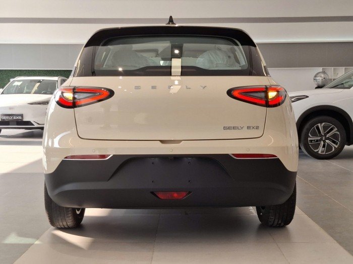 Geely-EX2-3
