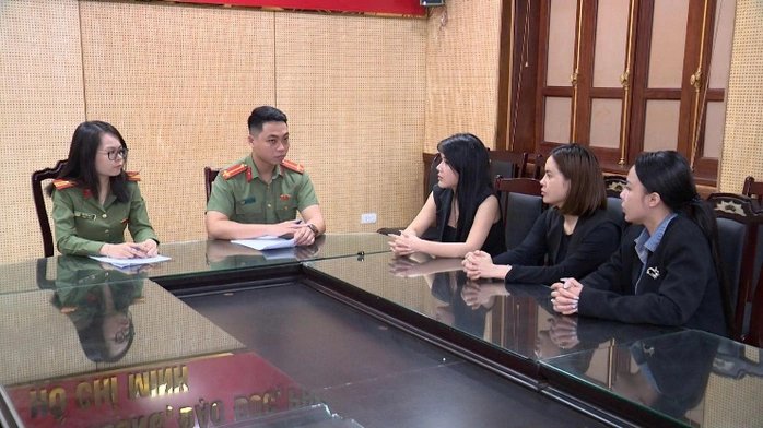 27-1774625667-4-nguoi-tai-phong-kham-phu-san-gia-bac-si-ve-benh-de-lua-dao-hang-chuc-ty-dong