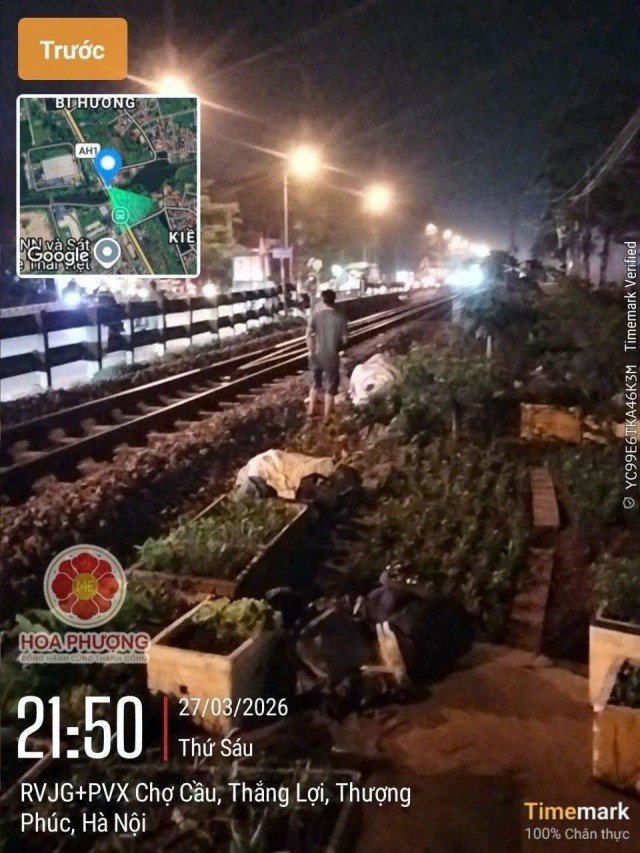 28-1774666821-hien-truong-tau-hoa-va-cham-xe-may-khien-2-ban-nu-tu-vong-o-ha-noi-xac-dinh-danh-tinh-nan-nhan