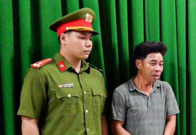 28-1774681202-techzvn196-326-5-khanh-hoa-canh-sat-dieu-tra-thong-tin-nong-2-ga-dan-ong-lien-quan-vu-khien-thieu-ta-cong-an-hy-sinh-ylt684860html