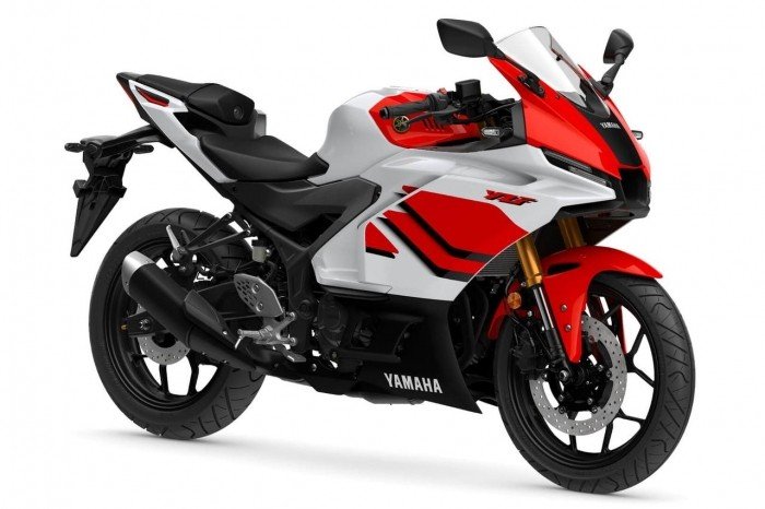 yamaha-r25-2