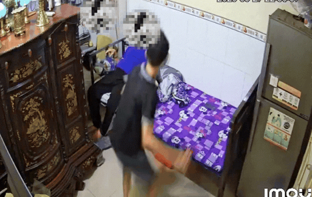 30-1774866000-danh-tinh-ga-thanh-nien-xuc-pham-danh-cau-ruot-bi-tai-bien-nhieu-lan-he-lo-tinh-tiet-bat-ngo-ve-ke-hanh-hung