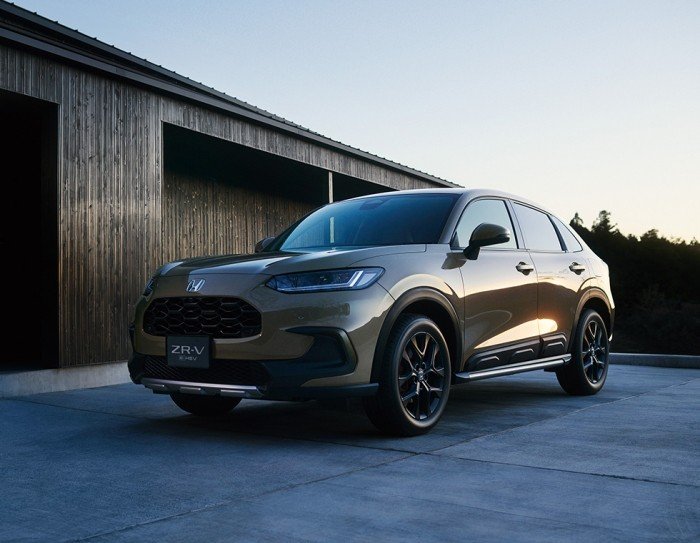 Honda-ZR-V-2026-6