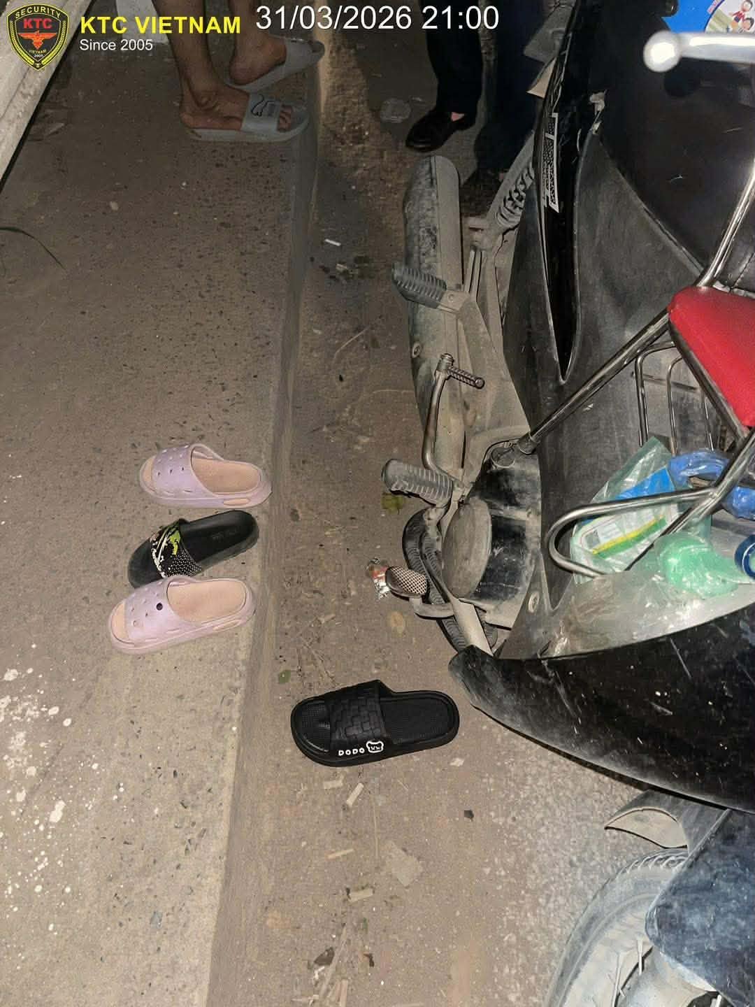 TIN VUI: Đã tìm thấy 3 mẹ con để lại thư tuyệt mệnh trên cống Xuân Quan, tất cả đều an toàn- Ảnh 3.