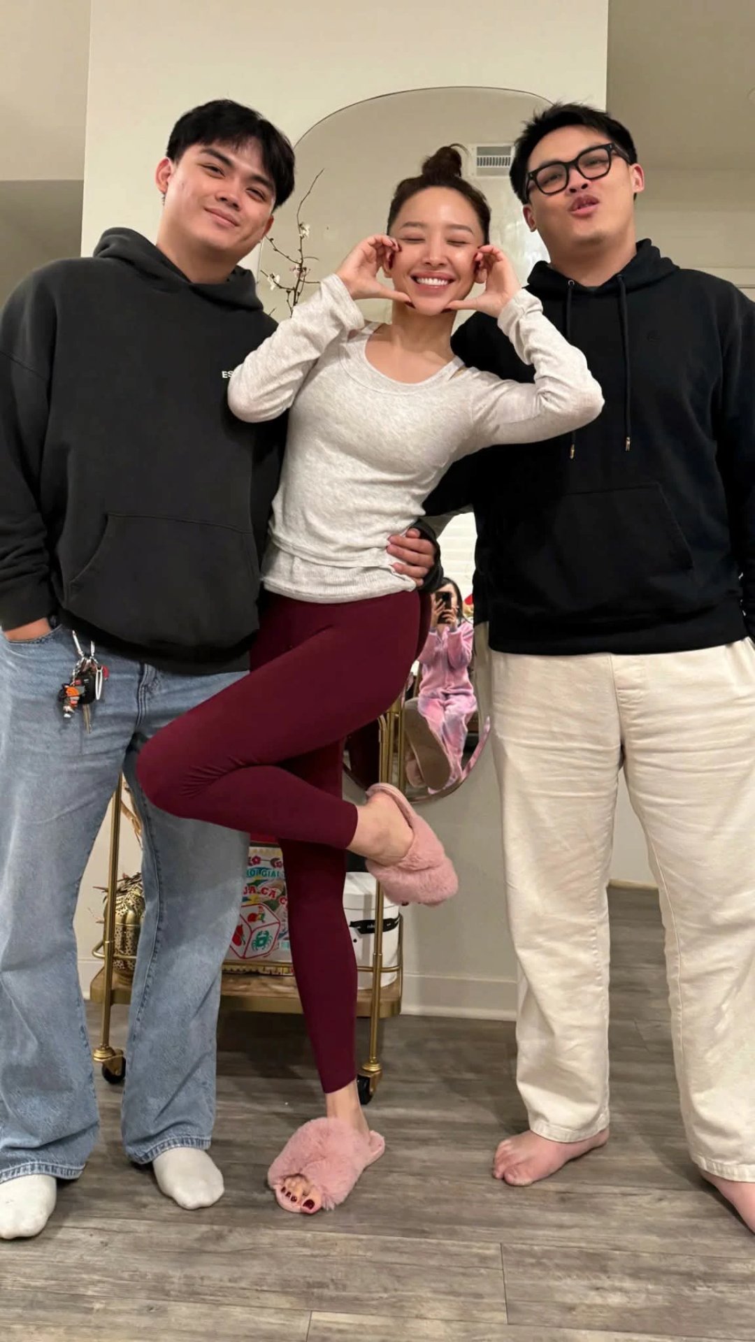 03-1775215676-gemini-da-noi-dung-chan-nan-truoc-that-bai-loi-tam-tinh-day-bao-dung-bo-toc-tien-gui-con-gai-hau-bien-co