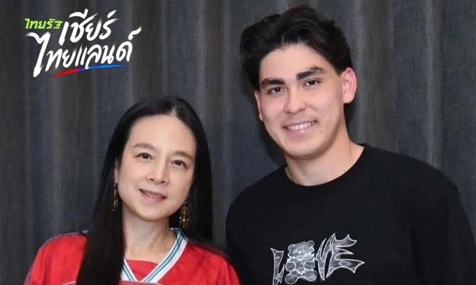 03-1775218100-madam-pang-khang-dinh-ban-sac-tuyen-thai-lan-quyet-tam-noi-khong-voi-cau-thu-nhap-tich-khong-goc-gac