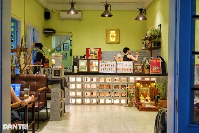 quan-ca-phe-phu-thu-phi-2