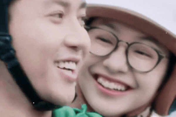 07-1775534046-nu-chinh-dong-ho-dem-nguoc-gay-sot-voi-nu-cuoi-rang-ro-ghi-diem-tuyet-doi-nho-loi-dien-tu-nhien