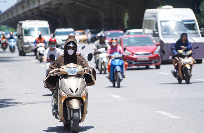 08-1775636693-nang-nong-dien-rong-tiep-tuc-keo-dai-nhieu-khu-vuc-co-the-vuot-40-do-c