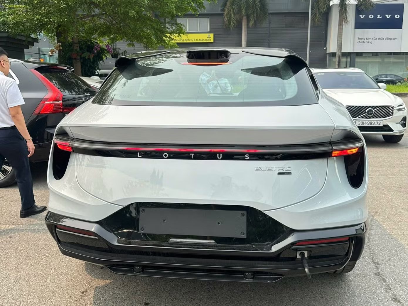 lotus-eletre-ha-noi-2.jpg