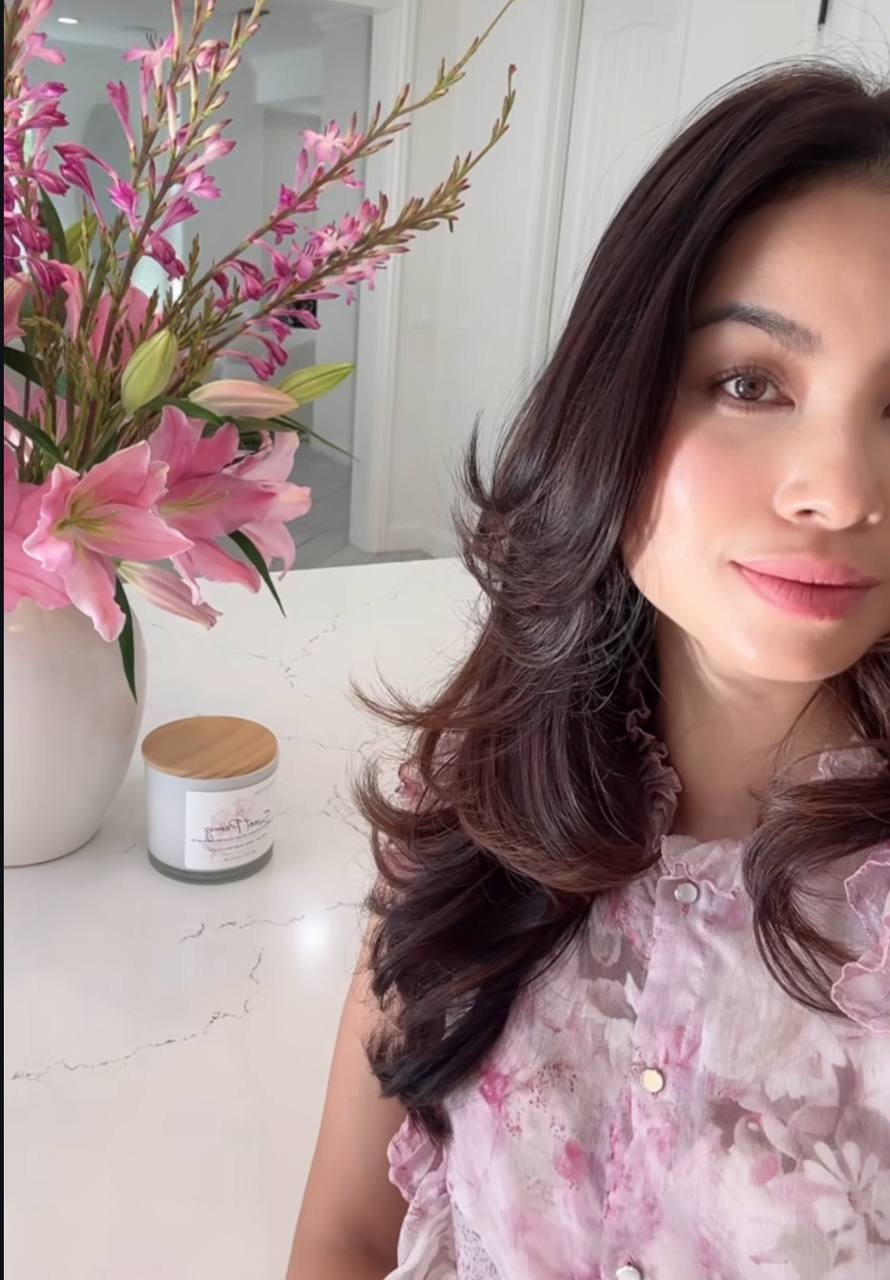 09-1775718187-cuoc-song-cua-hoa-hau-pham-huong-tai-my-kin-tieng-ben-hai-con-chong-doanh-nhan-tiep-tuc-vang-bong-tren-mang-xa-hoi