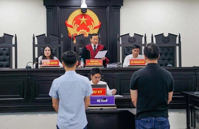 09-1775723928-phien-xu-vu-chay-15-nguoi-chet-o-trung-kinh-phan-no-canh-chu-tro-do-het-toi-loi-cho-nguoi-vo-da-khuat