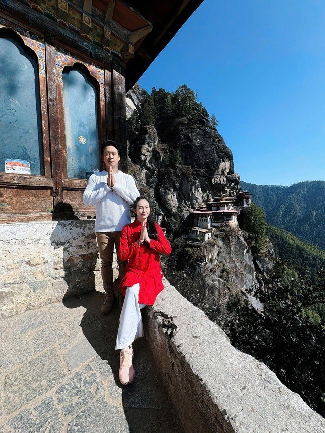 10-1775794037-vo-tuan-hung-khang-dinh-hon-nhan-12-nam-van-man-nong-nho-tro-thanh-ban-dong-tu