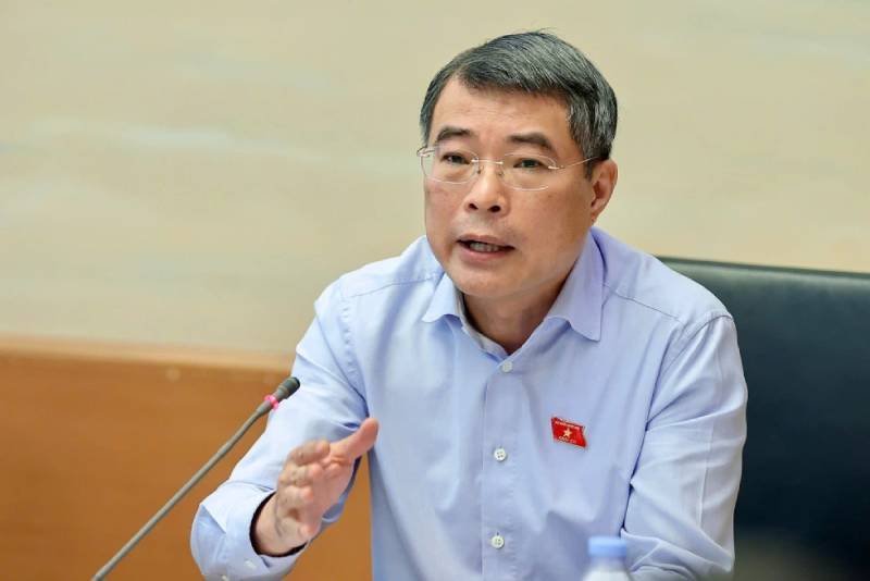 10-1775804329-thu-tuong-le-minh-hung-khong-chap-nhan-tang-truong-nong-danh-doi-bat-on-vi-mo