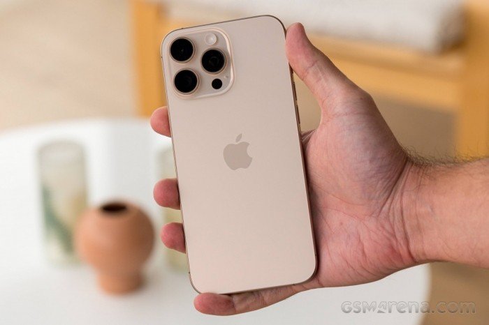 11-1775890859-gia-iphone-16-pro-max-chinh-hang-vna-moi-nguyen-seal-cuc-re-trang-bi-van-mot-chin-mot-muoi-voi-iphone-17-pro-max