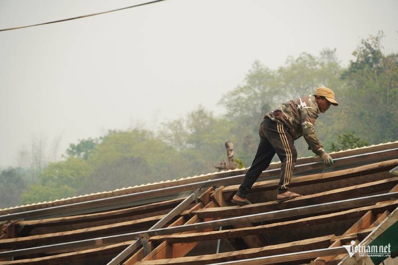 11-1775899401-nguoi-dan-oan-minh-chong-choi-cai-nong-42-do-c-tai-chao-lua-dong-duong