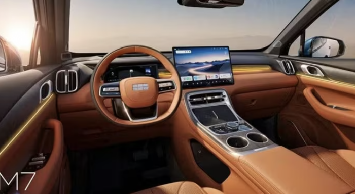 12-1775927647-suv-hybrid-moi-chung-mam-voi-santa-fe-gia-chi-489-trieu-uong-xang-nhu-ngui-335-lit100-km