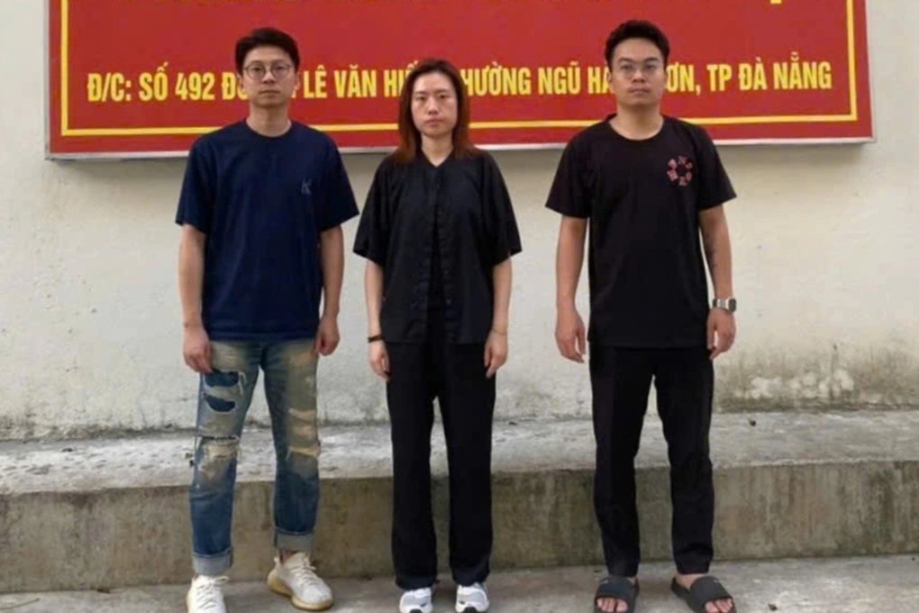 14-1776149626-triet-pha-tu-diem-danh-bac-nup-bong-giai-dau-poker-trong-khach-san-hang-sang