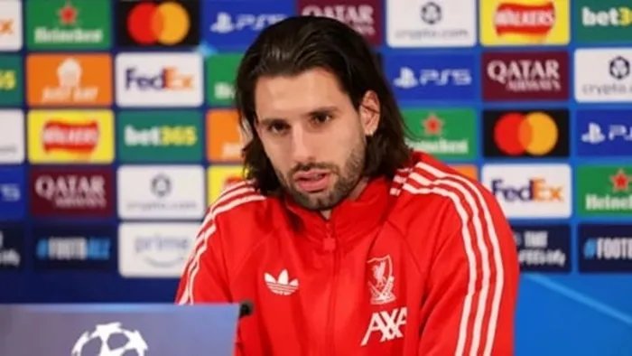 14-1776152438-szoboszlai-san-sang-hy-sinh-de-giup-liverpool-danh-bai-psg