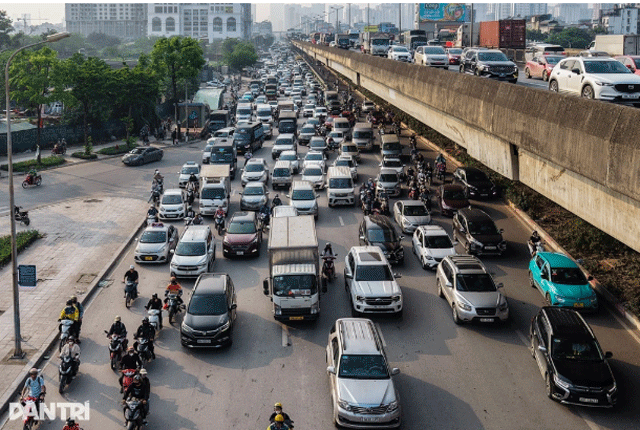 14-1776164788-huong-dan-chi-tiet-cac-lo-trinh-ra-vao-ha-noi-dip-304-15-cac-truc-cua-ngo-quan-trong-de-giam-un-tac